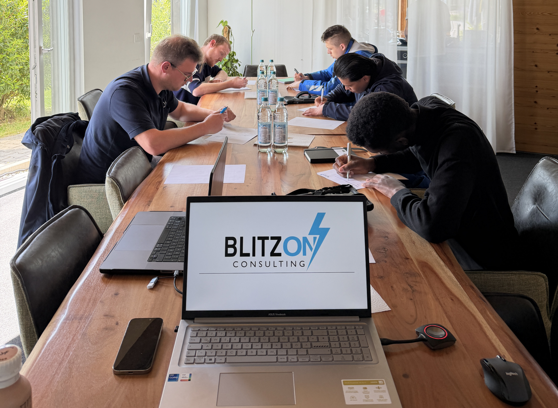 Training und Recruiting Meeting des BlitzON Consulting Teams